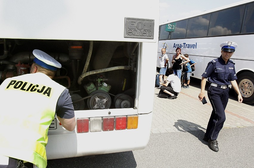 Łódzka policja przeporwadza akcję "Bezpieczny autobus"
