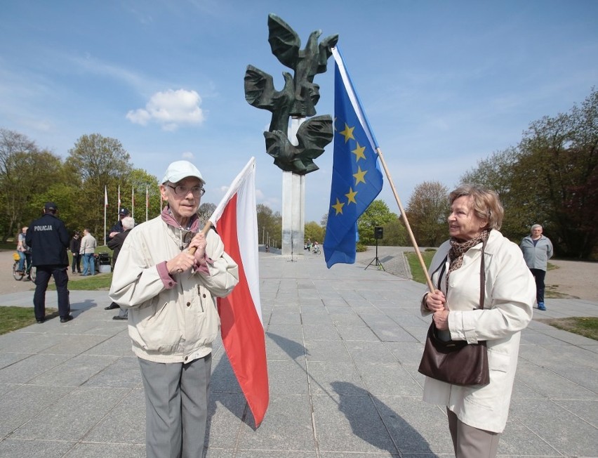 Szczecińska lewica obchodziła Święto Pracy [zdjęcia]