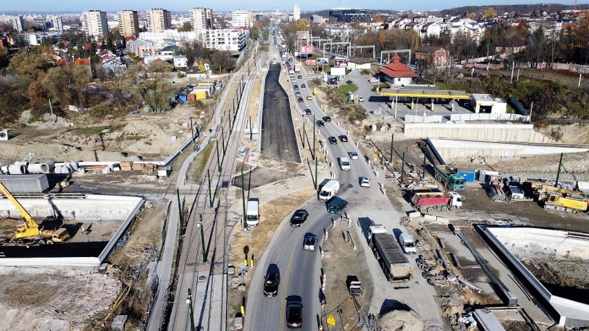 Budowa trasy Łagiewnickiej jest obecnie jedną z największych...