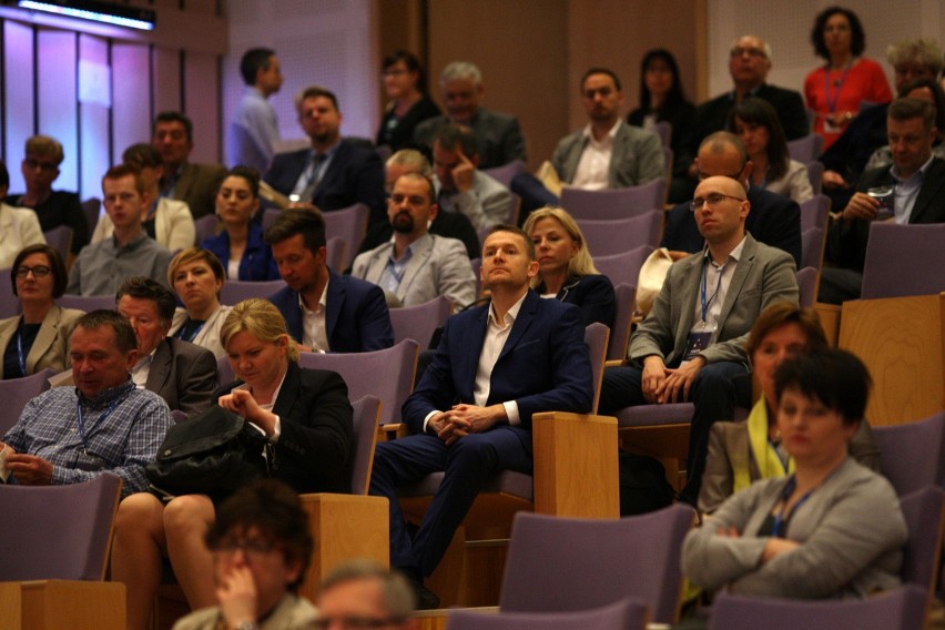 Forum Przedsiębiorstw 2016. Gdynia gościła ponad 400 firm...