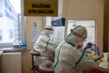 Małopolscy lekarze apelują: Szykujmy się na jesienny nawrót pandemii. Nie powtórzmy tych samych błędów