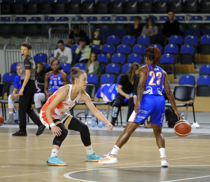 Wysoka porażka Energi Toruń na początek Energa Basket Ligi Kobiet [zdjęcia]