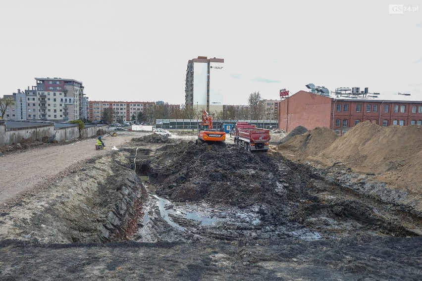 Przy ul. Przyjaciół Żołnierza, w sąsiedztwie Starej...