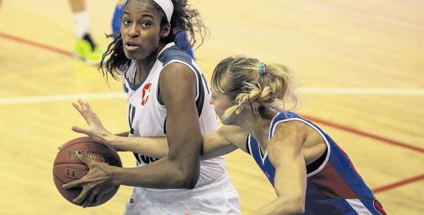 Z drużyną Minnesota Lynx Devereaux Peters (z piłką)...