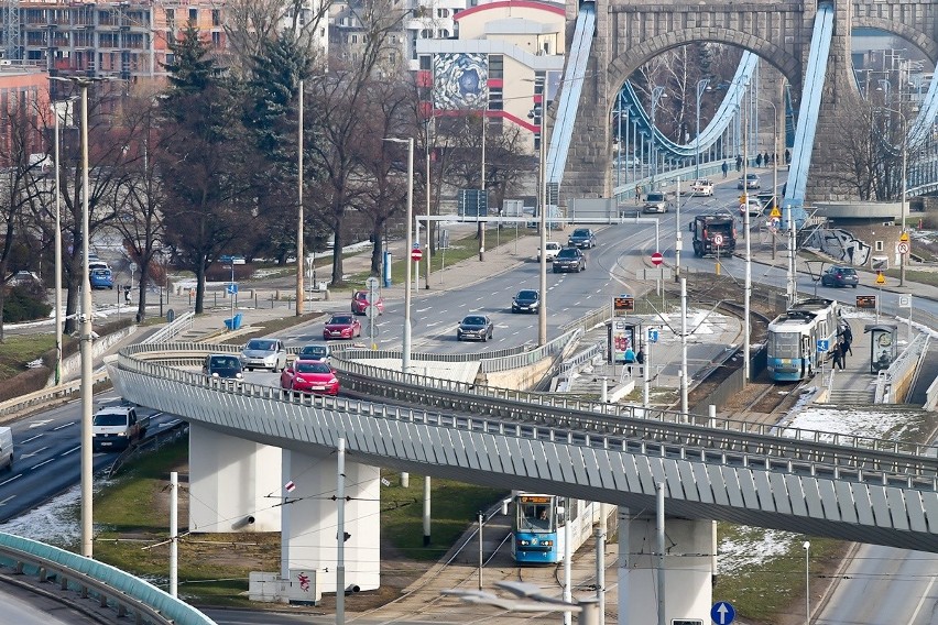 W wakacje estakada zniknie z pl. Społecznego. Jak wtedy pojedziemy?