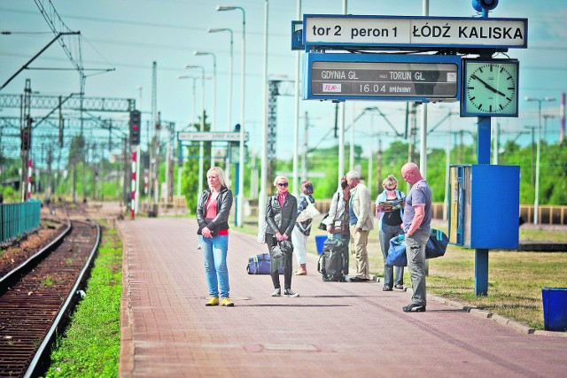 Pasażerowie znów muszą dokładnie sprawdzać godziny odjazdów pociągów, bo zmieniły się rozkłady.