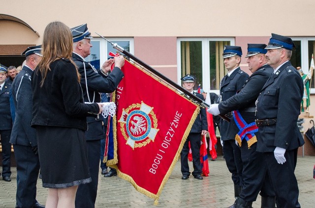 Jednostka OSP w Zychorzynie została uhonorowana z okazji stulecia swojej działalności.