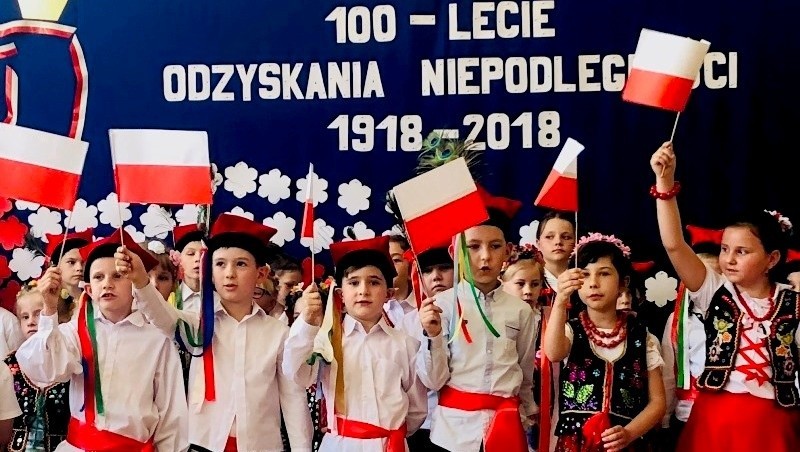 Akademia patriotyczna z okazji 100. rocznicy odzyskania...