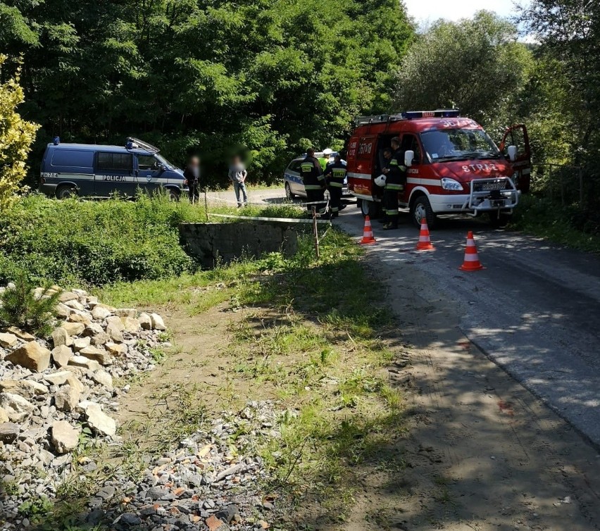 Wypadek w Drohobyczce w powiecie przemyskim. Nie żyje kierujący motorowerem [ZDJĘCIA]
