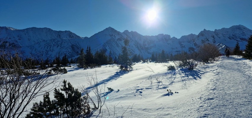 Zimowa wycieczka na tatrzańskie szlaki to wyjątkowa...