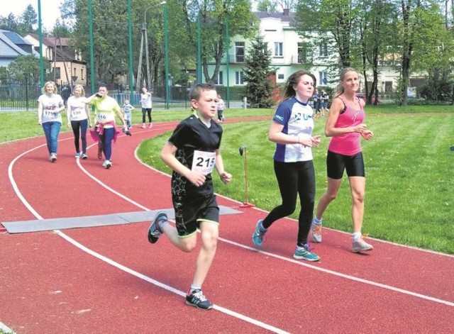 Przedstawiciele wielu pokoleń biegli dla hospicjum