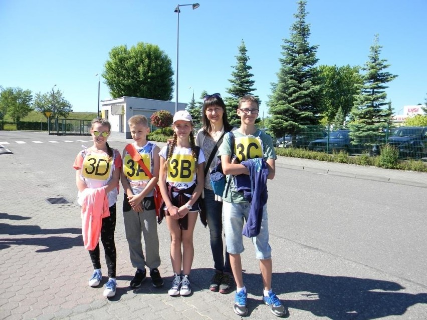 Uczniowie z Radomic w turnieju drogowym. Sukces! [zdjęcia]