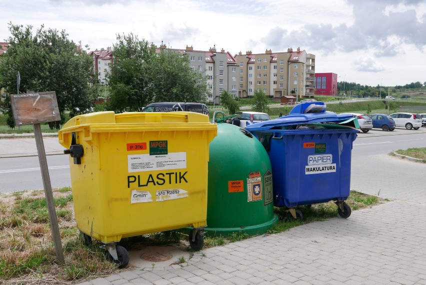 Za śmieci w niektórych gminach trzeba będzie płacić ponad dwa razy więcej