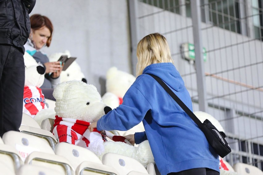 Specjalni "goście" na stadionie Cracovii