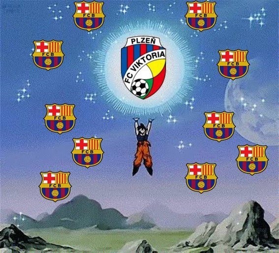 FC Barcelona odpadła z Ligi Mistrzów. Najlepsze memy z klubem Roberta Lewandowskiego