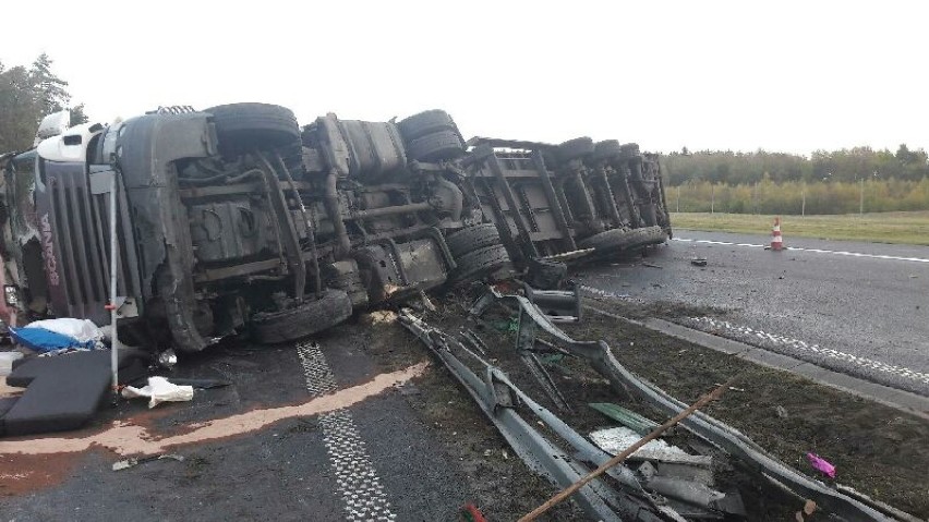 Śmiertelny wypadek na autostradzie A1 [26.10.2018]...