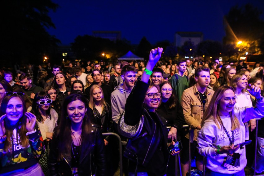 Drugi dzień Wielkiego Grillowania UAM.

Zobacz zdjęcia --->