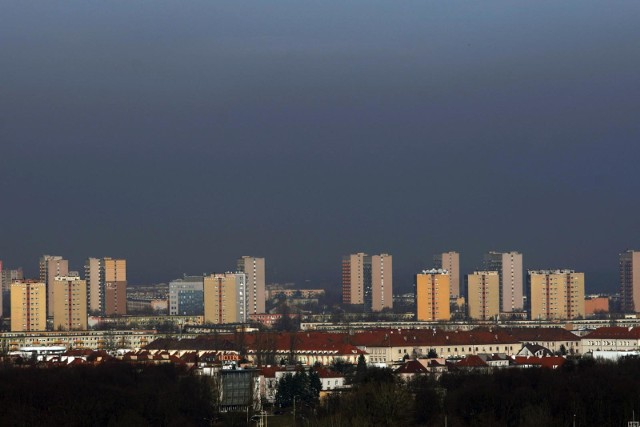 Jakość powietrza w Poznaniu, w piątek, 22 stycznia jest dobra. Nie ma zakazu używania kominków