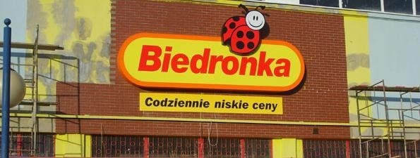 Od 1 lipca sieć Biedronka wprowadziła do sprzedaży bilety lotnicze do pięciu europejskich miast