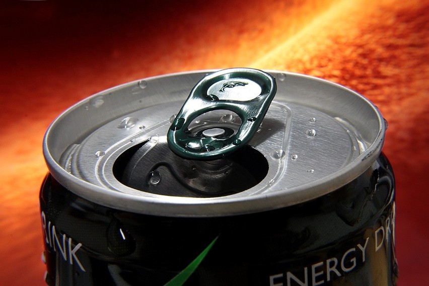 Energetyki zawierają dużą dawkę kofeiny i innych substancji,...
