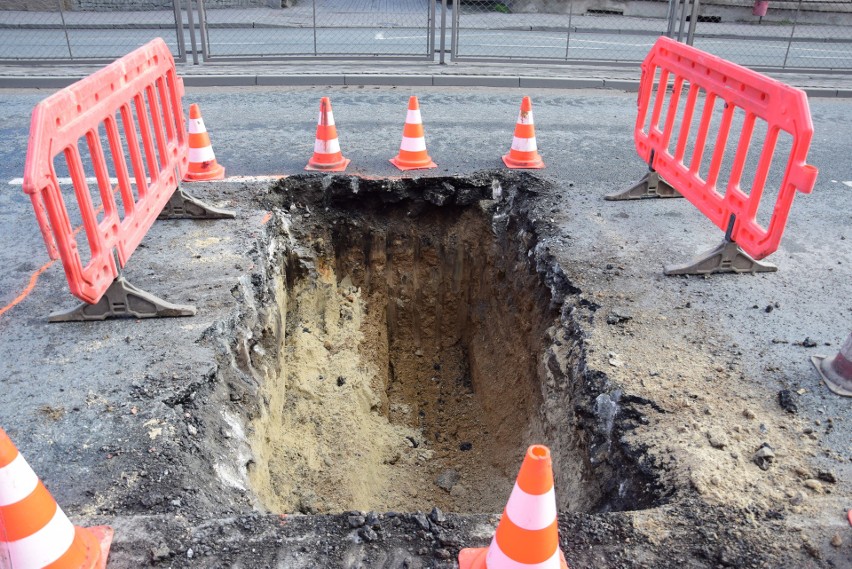 Kierowcy jadący w stronę centrum muszą korzystają z objazdu...