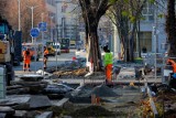 Naprawa chodników we Wrocławiu. W tych miejscach możemy liczyć na remonty (LOKALIZACJE)