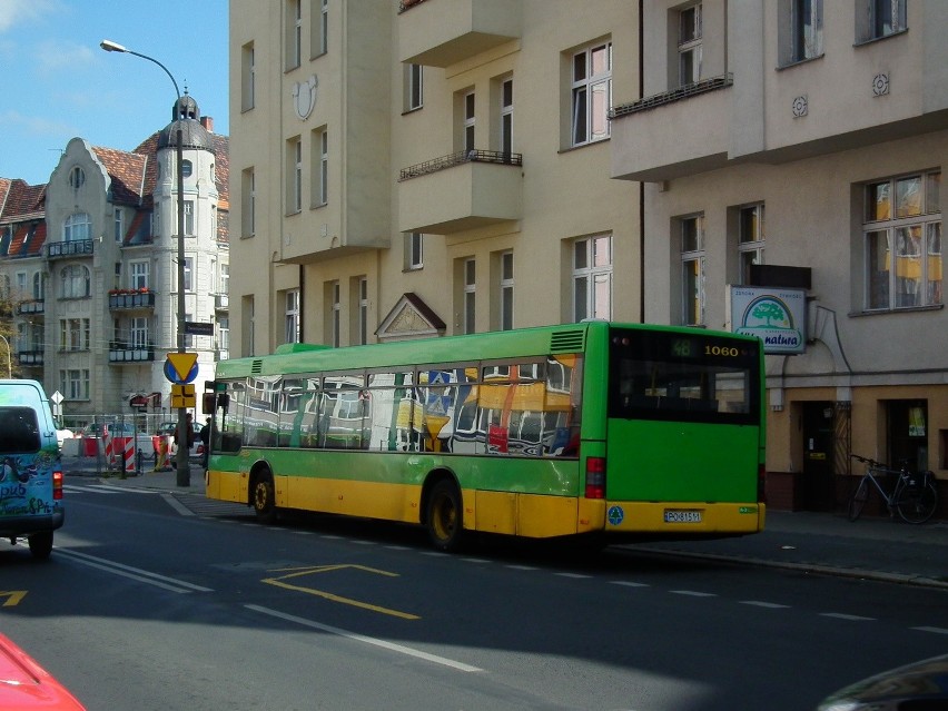 Poznań: Nożownik w autobusie linii 82, tramwaje nie jeżdżą...