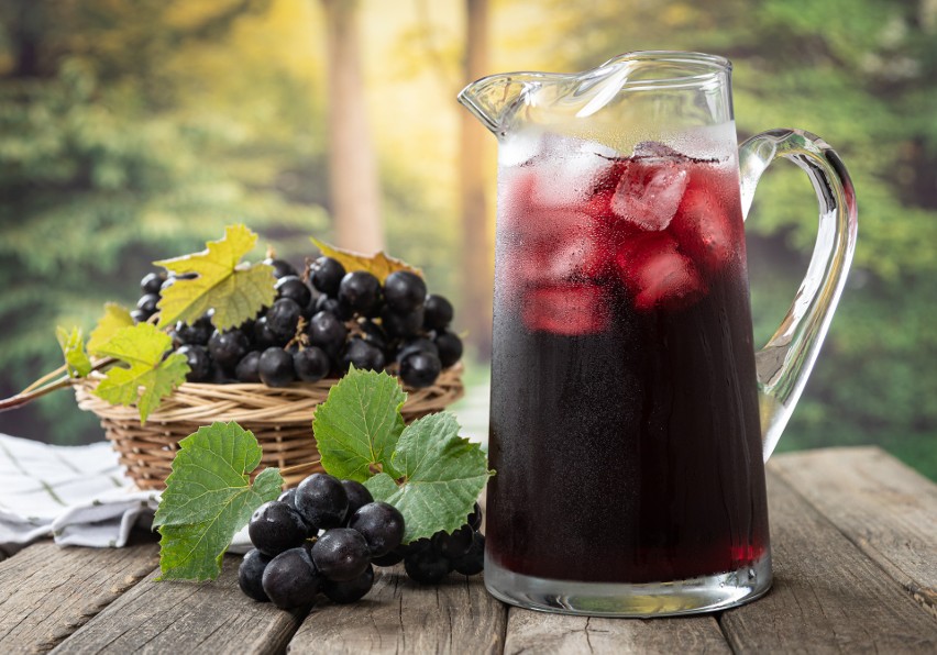 Winogrona to owoce winorośli właściwej (Vitis vinifera),...
