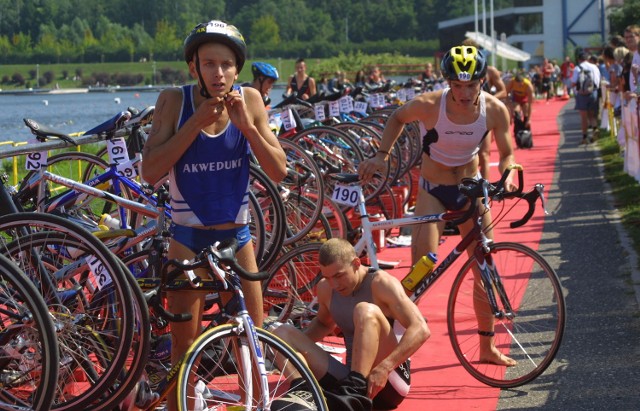 Trening na dachu Kupca Poznańskiego to świetna zaprawa przed prawdziwymi zmaganiami triathlonistów