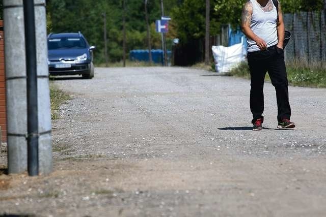 Wśród zgłoszeń gruntówek do budowy są także ulice Harcerska i Weteranów (na zdjęciu poniżej) na Siernieczku