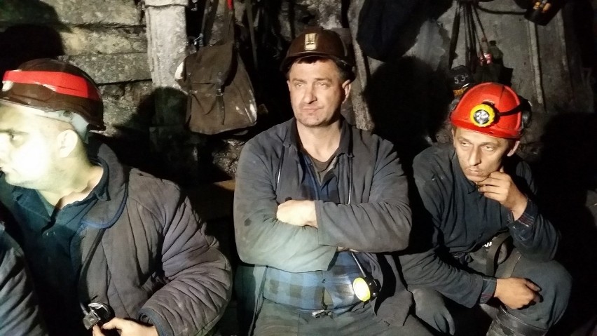 Górnicy kopalni Kazimierz-Juliusz protestują pod ziemią od...