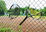 Korty tenisowe nad Wisłą w Tarnobrzegu do wynajęcia. Miasto szuka dzierżawcy, który przywróci terenowi funkcję sportową. Zobacz to miejsce