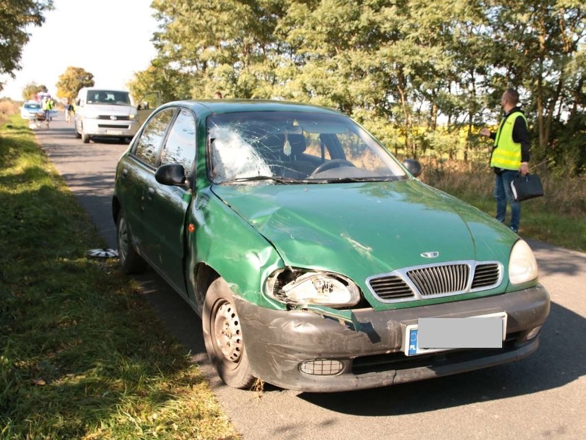 Tragiczny wypadek w regionie. Mężczyzna na wózku inwalidzkim zginął na miejscu [zdjęcia]