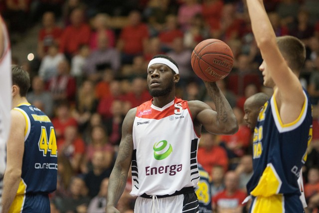 Koszykarze Energi Czarnych Słupsk ponieśli drugą porażkę w obecnym sezonie PLK.