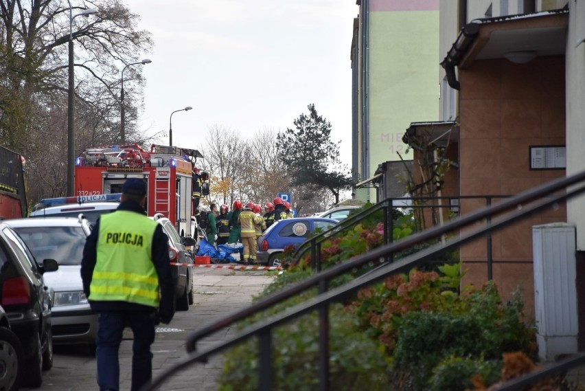 Akcja CBŚP w Sławnie. W kamienicy znaleziono beczkę ze...