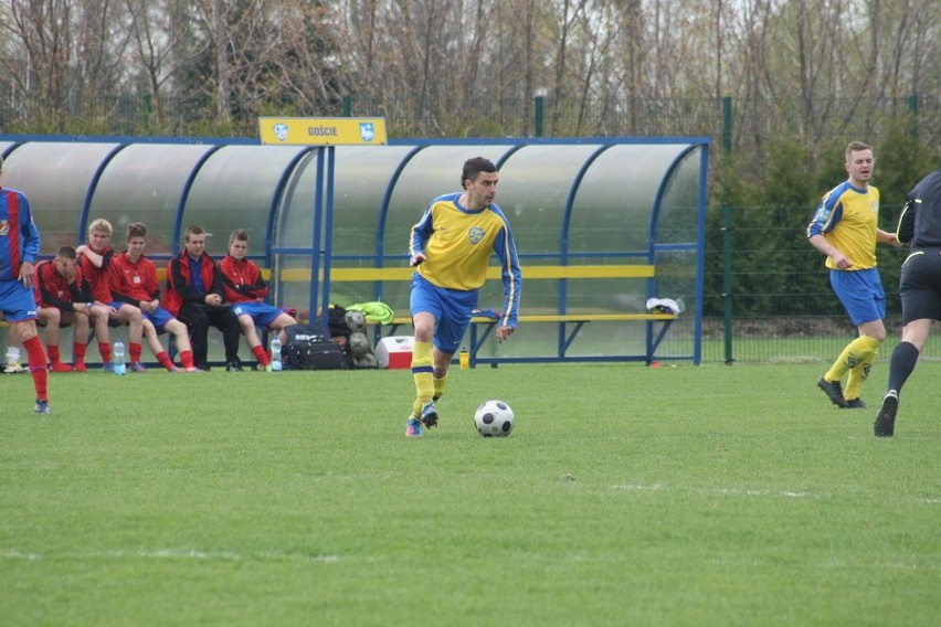 Koral Dębnica - Gryf Słupsk 0:1