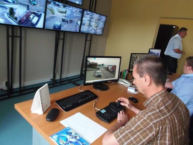 Nowe centrum miejskiego monitoringuPracownicy miejskiego monitoringu