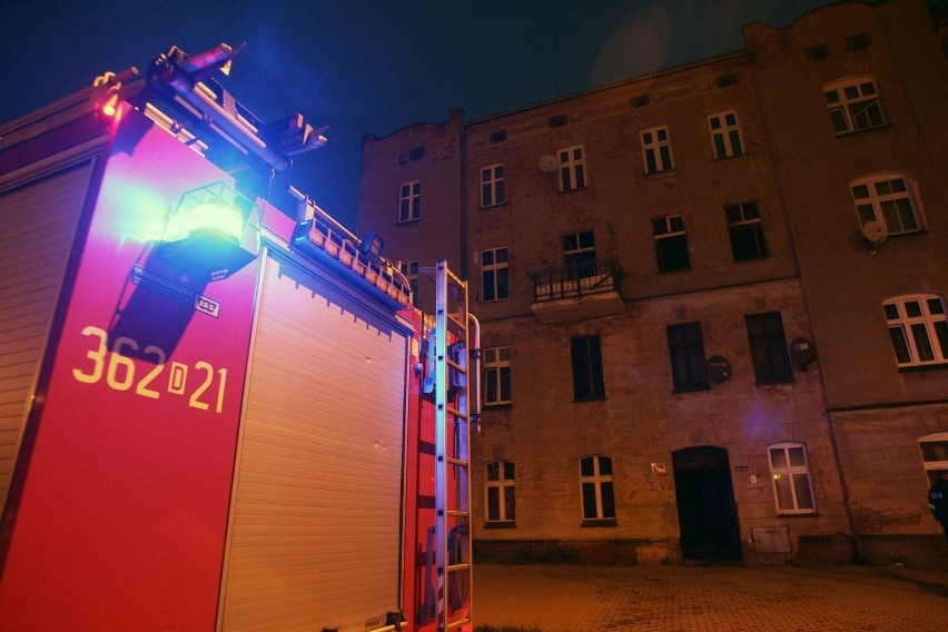 Tragiczny pożar mieszkania w Lubieniu Kujawskim. Jest jedna ofiara śmiertelna