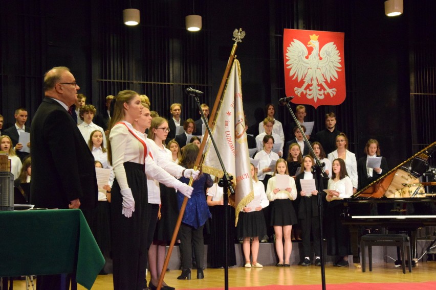 75-lecie Zespołu Państwowych Szkół Muzycznych w Kielcach. Uroczysty koncert uczniów i odznaczenia dla pedagogów [WIDEO, ZDJĘCIA]