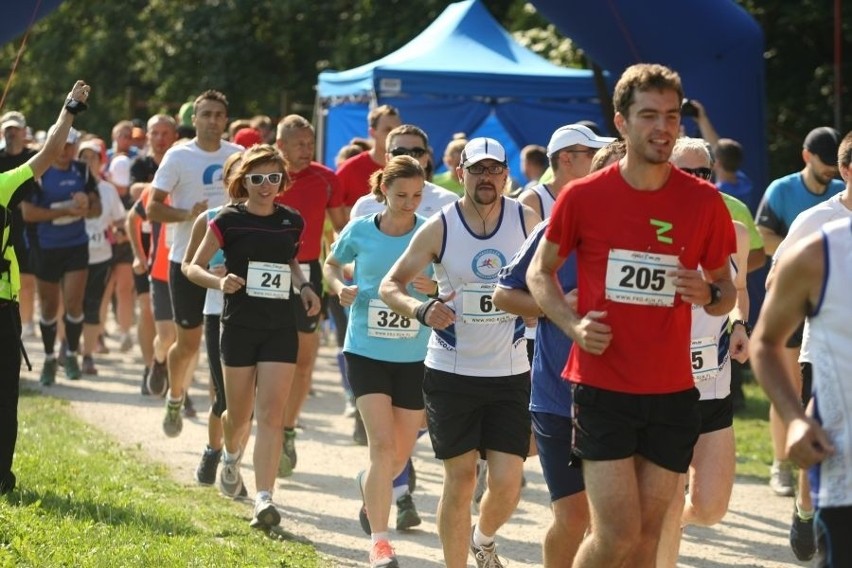 Wrocławska Trzydziestka: Kilkaset osób sprawdzało siły przed maratonem (WYNIKI, ZDJĘCIA)