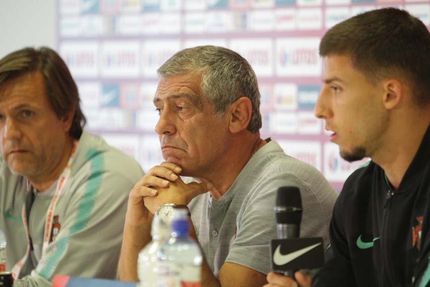 Trener Fernando Santos na konferencji przed meczem Polska -...