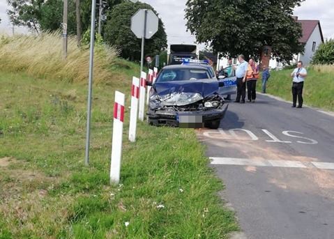 28-letni kierowca bmw zderzył się z szynobusem w miejscowości Kruszyny Szlacheckie (powiat brodnicki)