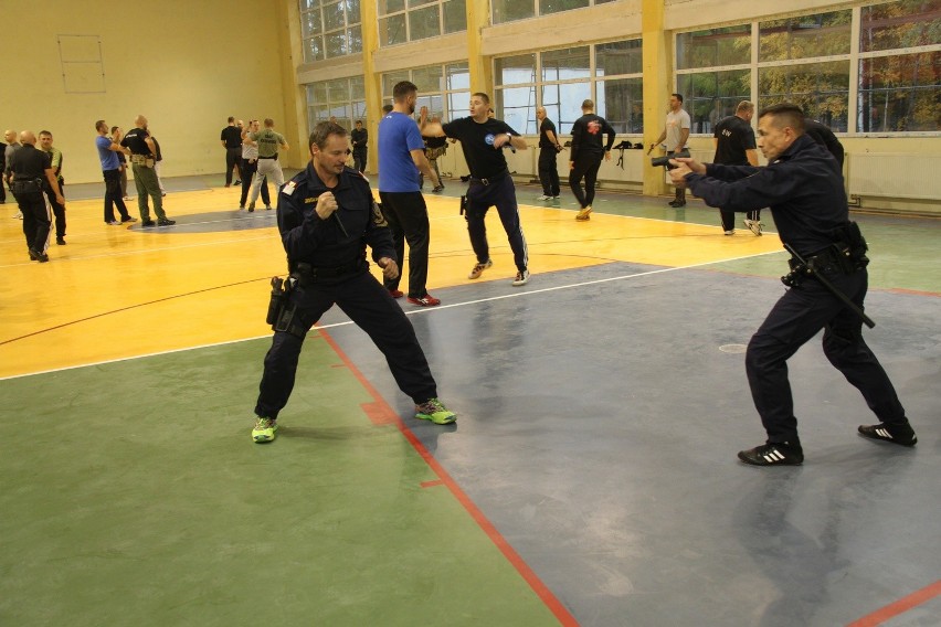 Komandosi, CBA i policja ćwiczyli techniki interwencyjne i...