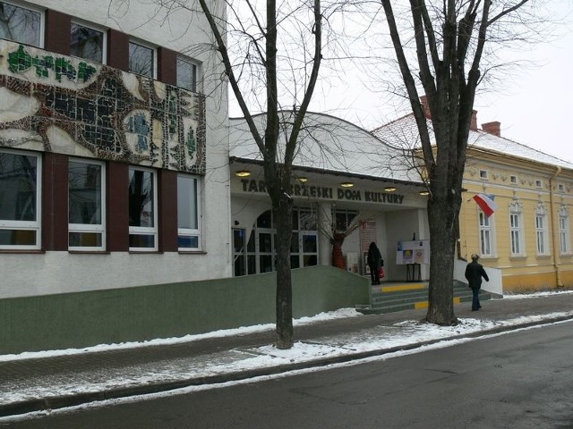 Dawny Wojewódzki Dom Kultury, obecnie Tarnobrzeski Dom Kultury, niebawem wejdzie w struktury Tarnobrzeskiego Centrum Kultury.