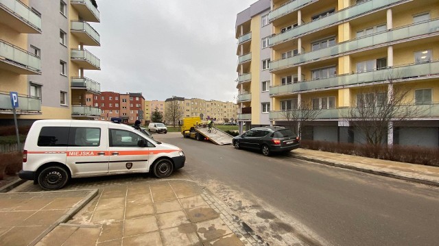 Kilka dni temu na osiedlu Górczyn w Gorzowie stanęły znaki zakazu zatrzymywania i postoju.