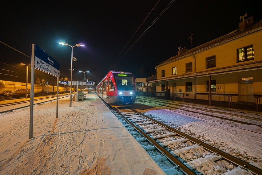 Muszyna. Pociąg do Popradu to możliwość wypadu zimowego na Słowację. Jak wygląda? [ZDJĘCIA]