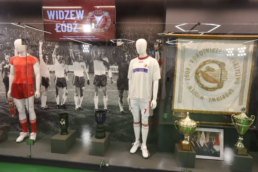 Widzewskie muzeum otwarte! GALERIA ZDJĘĆ. Oficjalne klubowe muzeum z mnóstwem pamiątek zostało nareszcie otwarte