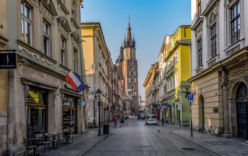 Wedle Deloitte, średnia cena transakcyjna nowego mieszkania...