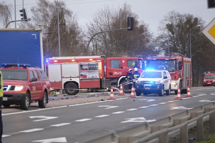 W tragicznym wypadku w Czernikowie zginęło dwoje strażaków z...