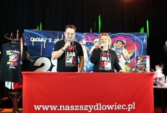 Transmisję prowadzą: Marcin Banaszczyk oraz Agnieszka...